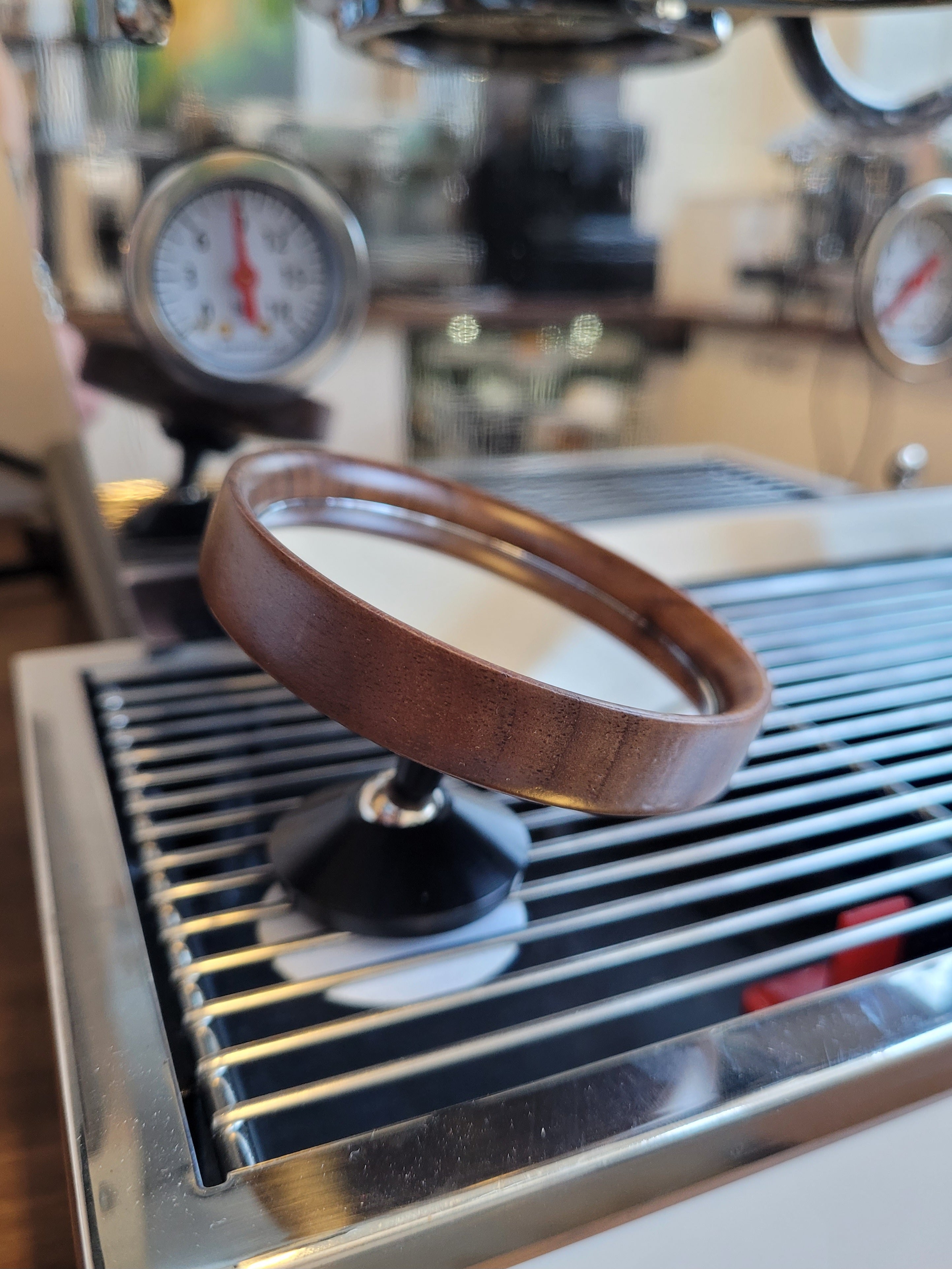 Extraction mirror for espresso machine