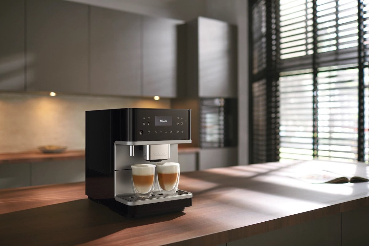 Miele - CM 6160 - Café Liégeois